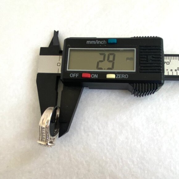 Sterling Silver 925 FZN Multi Stone Cubic Zirconia Engagement Ring Sz 6.75 - Picture 16 of 16